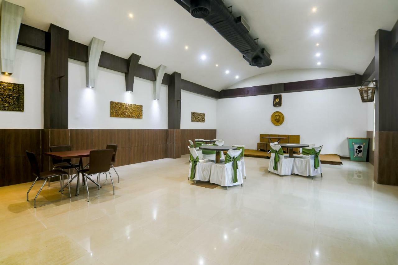 Oyo 36006 Eastern Retreat Hotel Nunmati Esterno foto